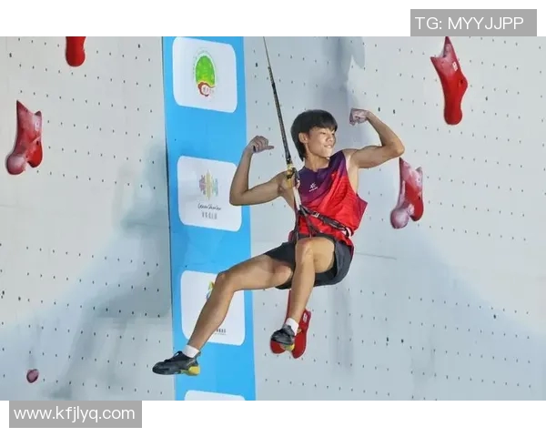 西安攀岩队的包夹战术解析与攀岩热点的深度剖析