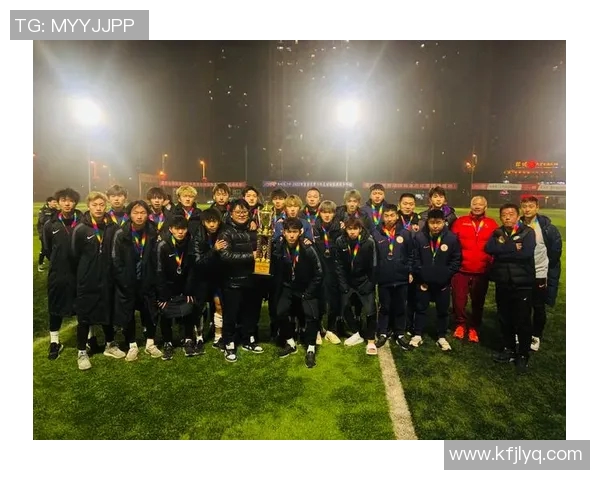 重庆足球队荣登足球配合排行榜第一名展现团队实力与默契