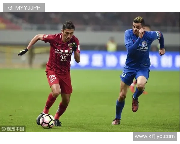 大公松鼠与札幌冈萨多的激烈对决展现足球魅力与团队精神