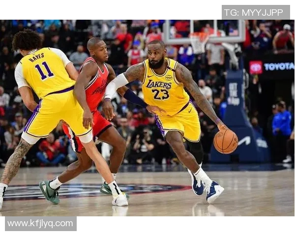 湖人对快船精彩直播播放全程回顾与赛后分析尽在此处